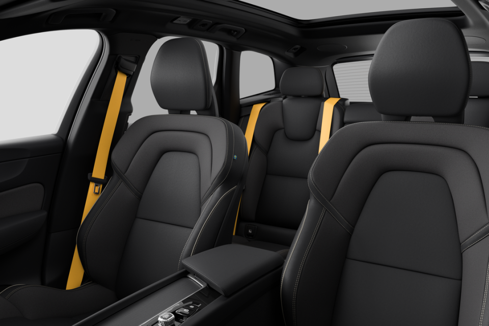 2026 Volvo XC60 PLUG-IN HYBRID - Image 12
