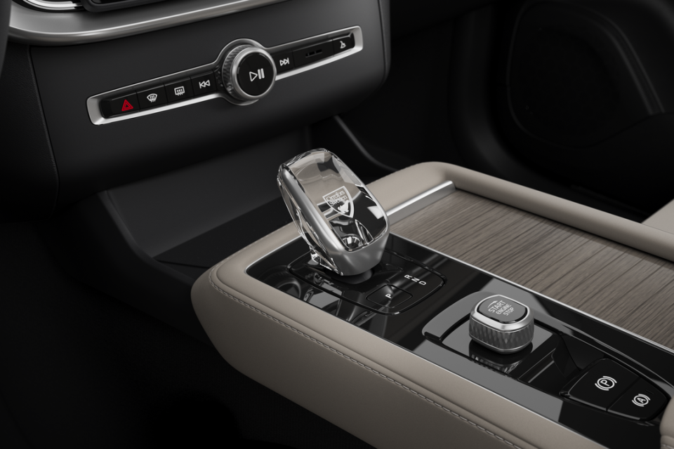 2026 Volvo XC90 Plug-in hybrid - Image 11