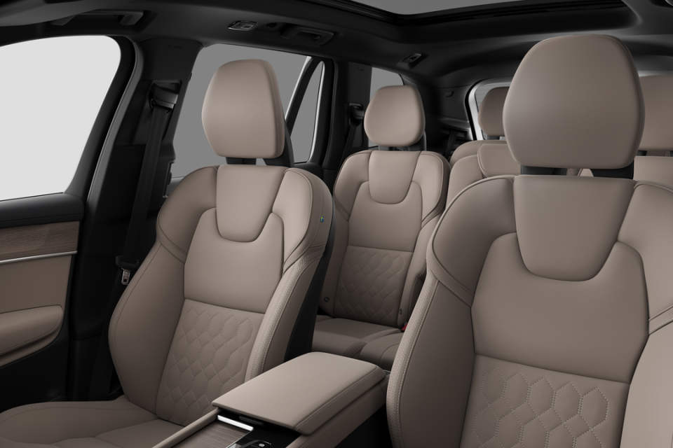 2026 Volvo XC90 Plug-in hybrid - Image 12
