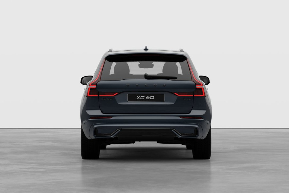 2026 Volvo XC60 - Image 6