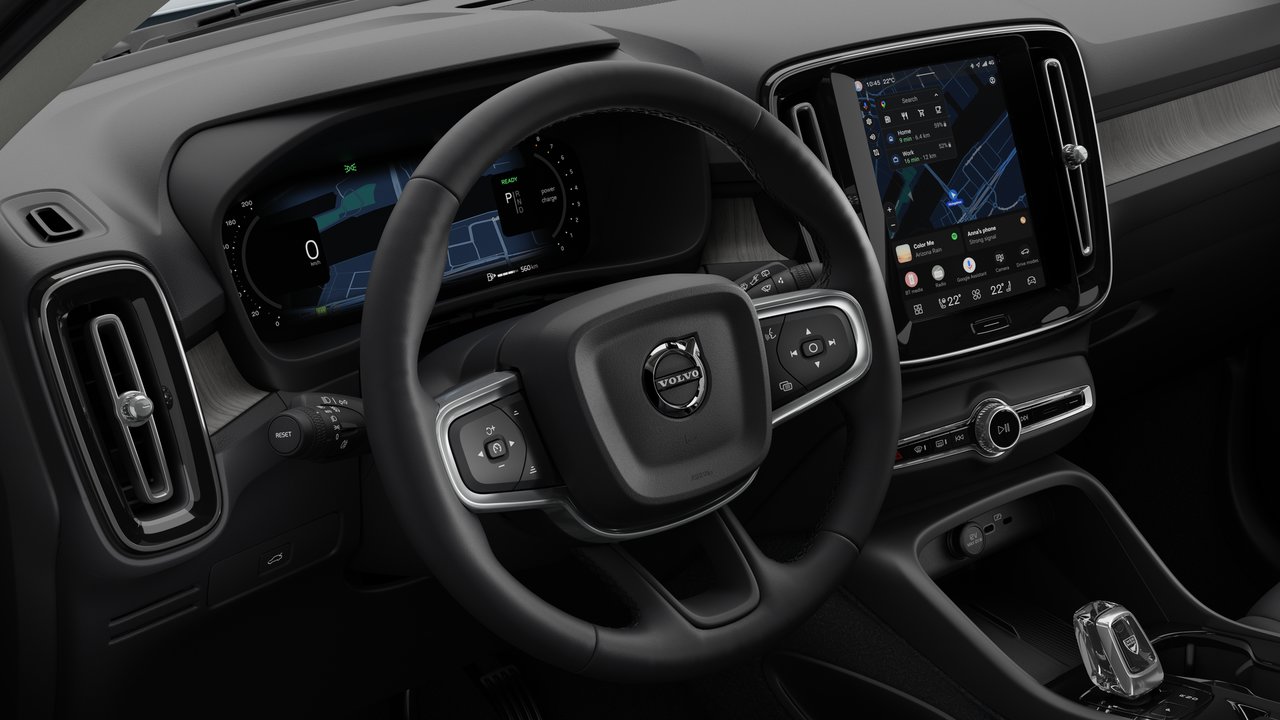 2026 Volvo XC40 - Image 14